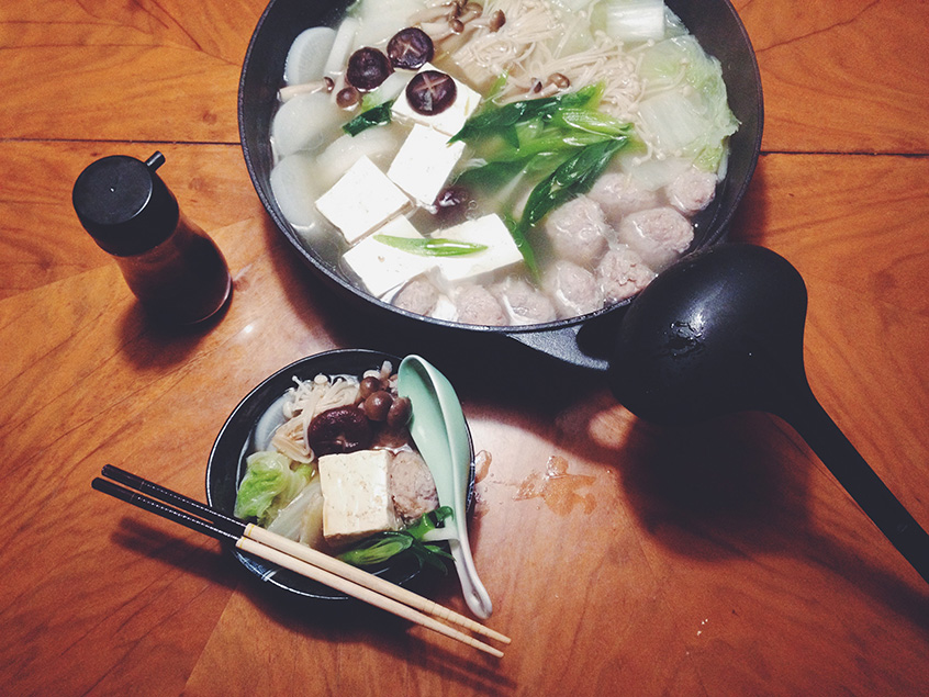 Nabe-mit-Fleischbällchen-Japanische-Hausmannskost-Rezepte-Uchi-Gohan