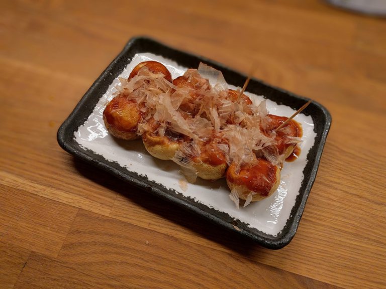 Takoyaki-Japanische-Hausmannskost-Uchigohan